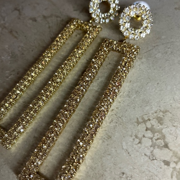 Gold Sparkly Rectangular Earrings - Picture 3 of 4